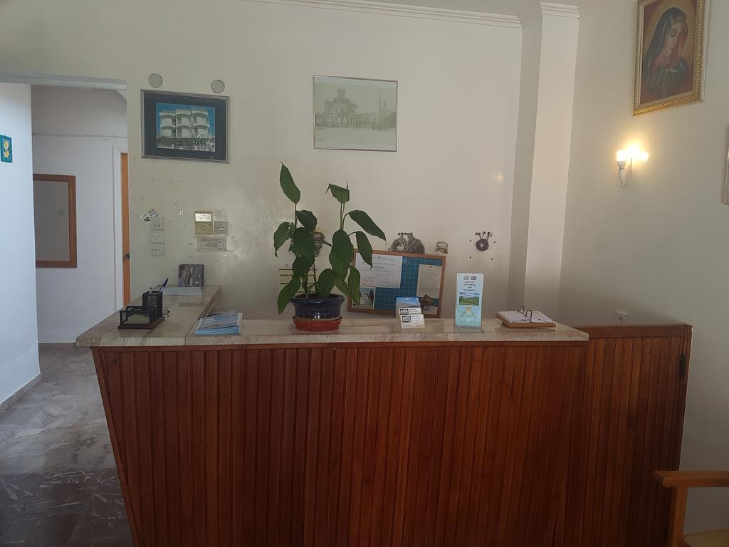 Pansion Marousa Méthana Exterior foto